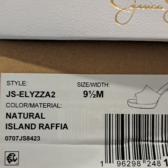 Jessica Simpson Natural Elyzza Leather Sandal, 9.5 - Picture 7 of 7